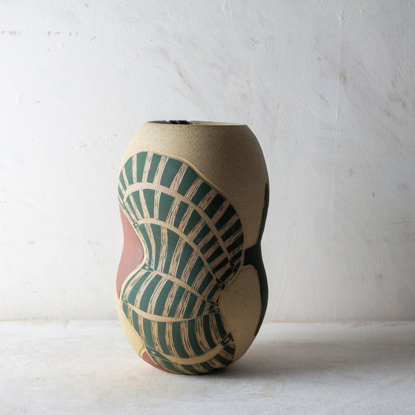 Mask - Peanut Vase